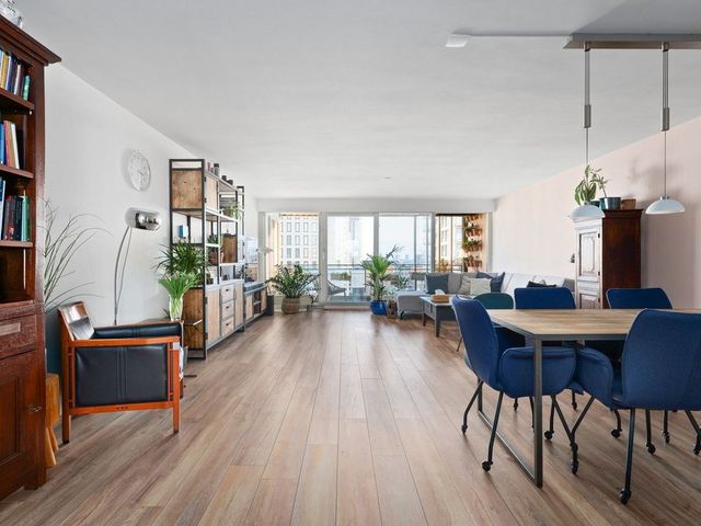 Gedempte Zalmhaven 833, Rotterdam