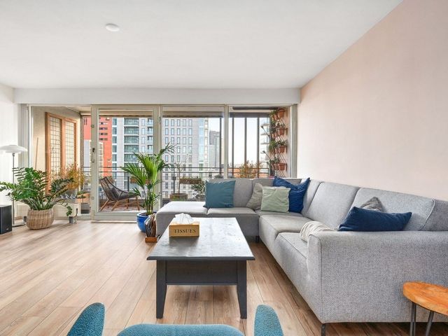 Gedempte Zalmhaven 833, Rotterdam