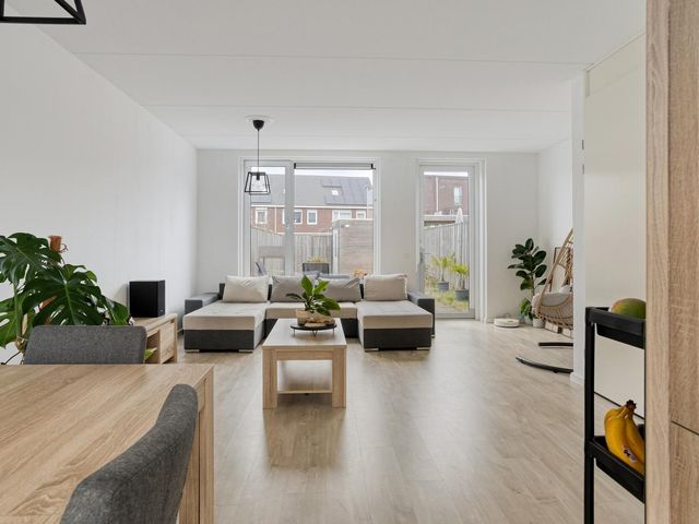 Blauwe Schoe 10, Goes