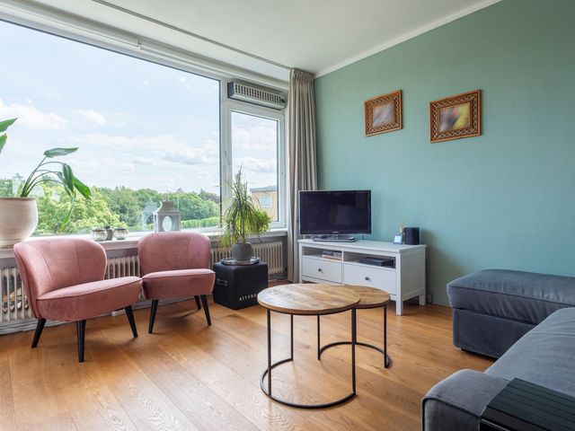 Leeuweriklaan 97, Bussum