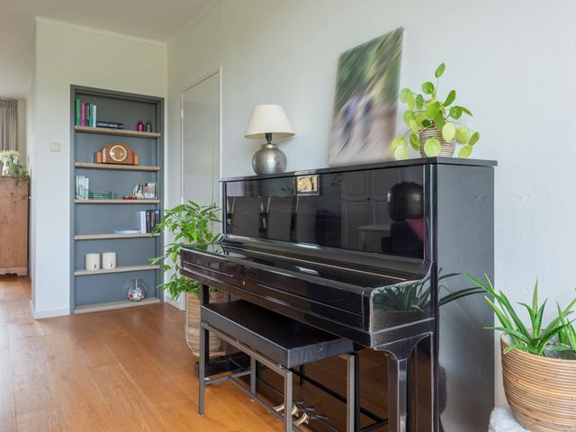 Leeuweriklaan 97, Bussum