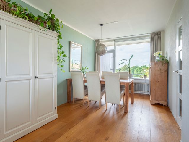 Leeuweriklaan 97, Bussum