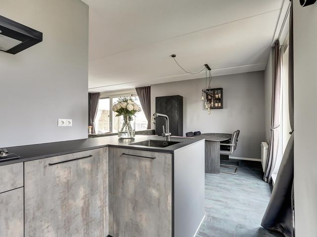 IJslandstraat 26, De Lier