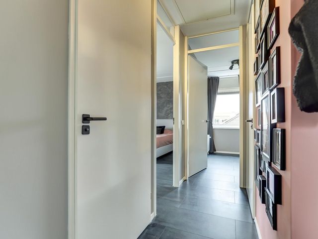 IJslandstraat 26, De Lier