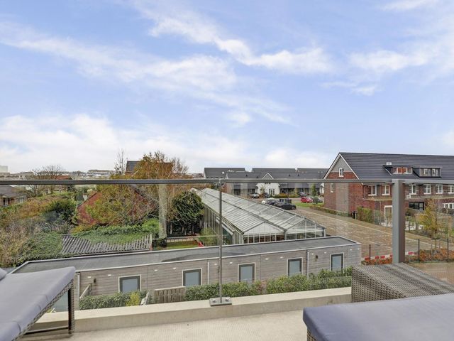 IJslandstraat 26, De Lier