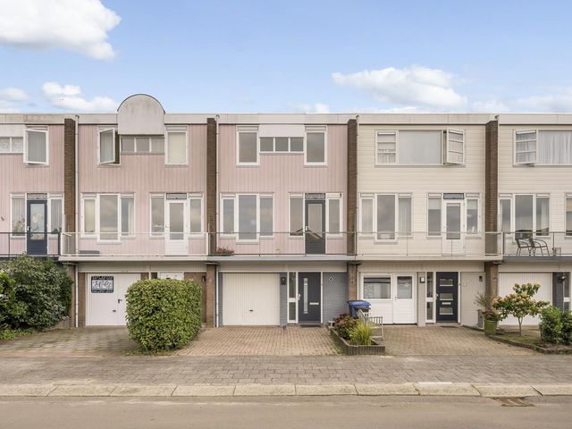 Botlek 26, Zwolle