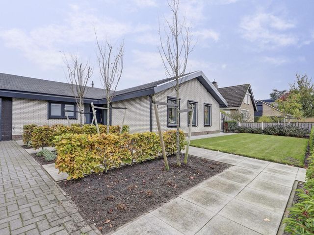 Appelstraat 18, Krabbendijke