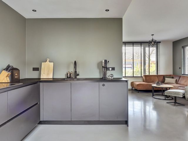 Montessoristraat 6, Kruiningen