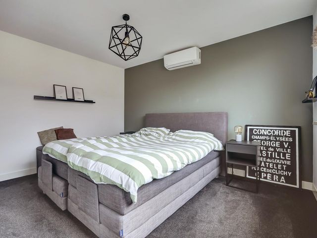 Montessoristraat 6, Kruiningen