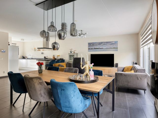 Gerrit Kögelerstraat 74, Zwijndrecht