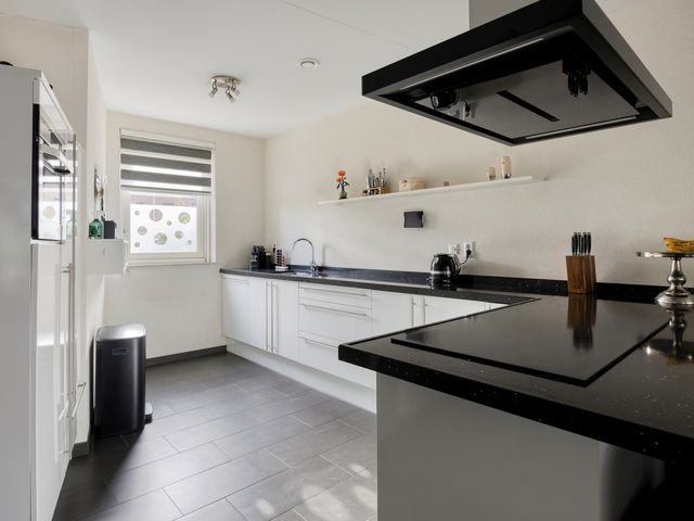 Gerrit Kögelerstraat 74, Zwijndrecht