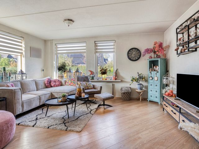 Schoolstraat 25, Scheerwolde