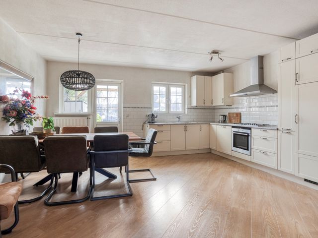 Schoolstraat 25, Scheerwolde