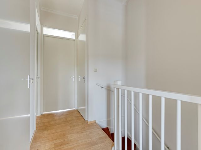 Elzenseloop 15, Heesch