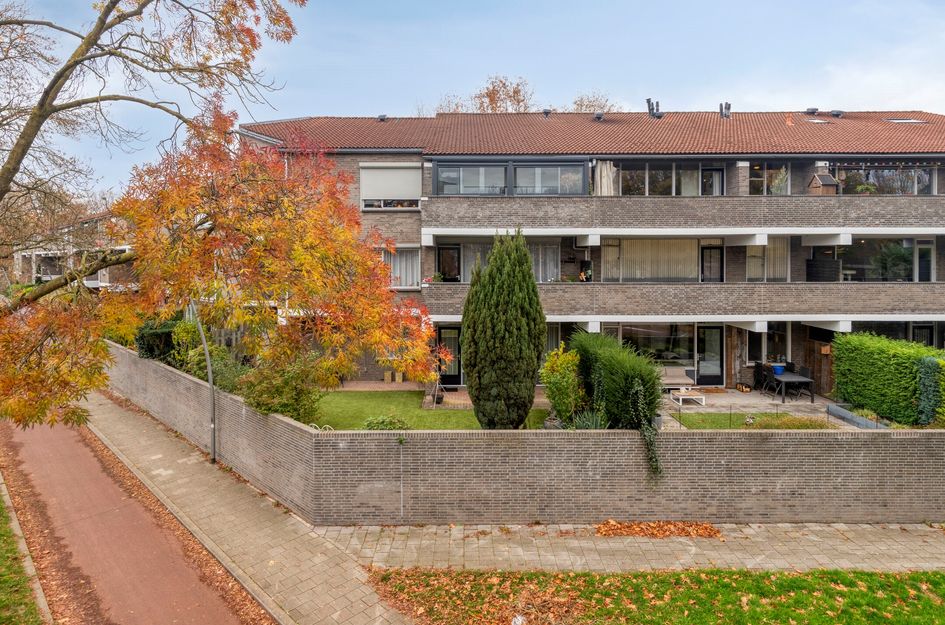 Wethouder Van Eschstraat 93