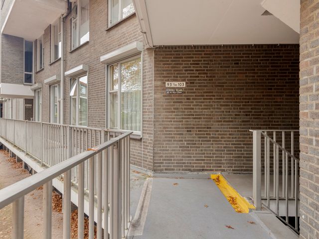 Wethouder Van Eschstraat 93, Oss