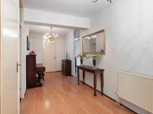 Wethouder Van Eschstraat 93, Oss