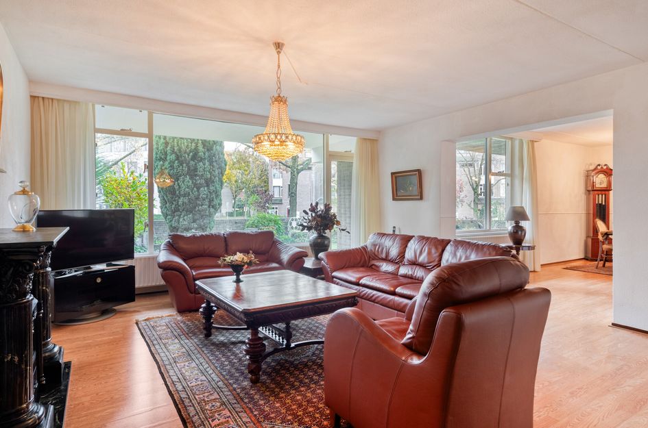 Wethouder Van Eschstraat 93