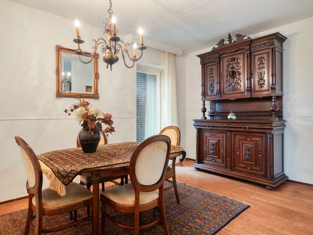 Wethouder Van Eschstraat 93, Oss