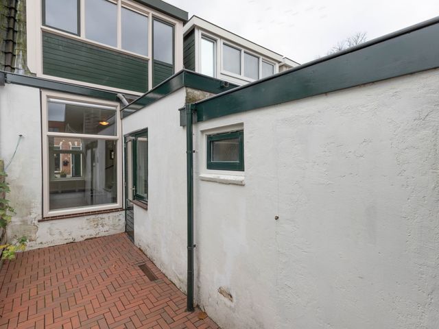 Oosterdwarsstraat 18, Leiden