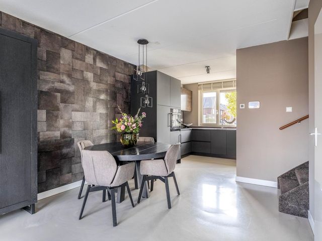 Zoetemanring 1a, Zuidland