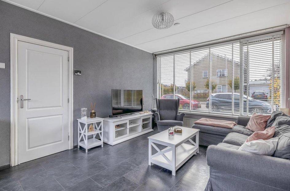 Mr G Groen van Prinstererlaan 11