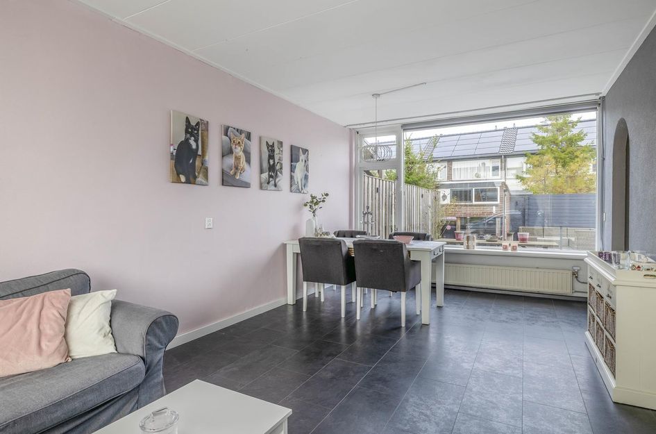 Mr G Groen van Prinstererlaan 11