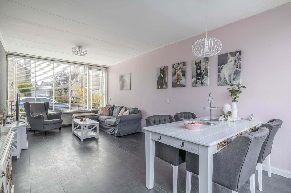 Mr G Groen van Prinstererlaan 11