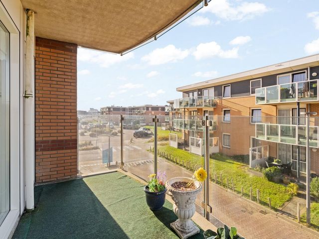 Groot Hoogwaak 102, Noordwijk