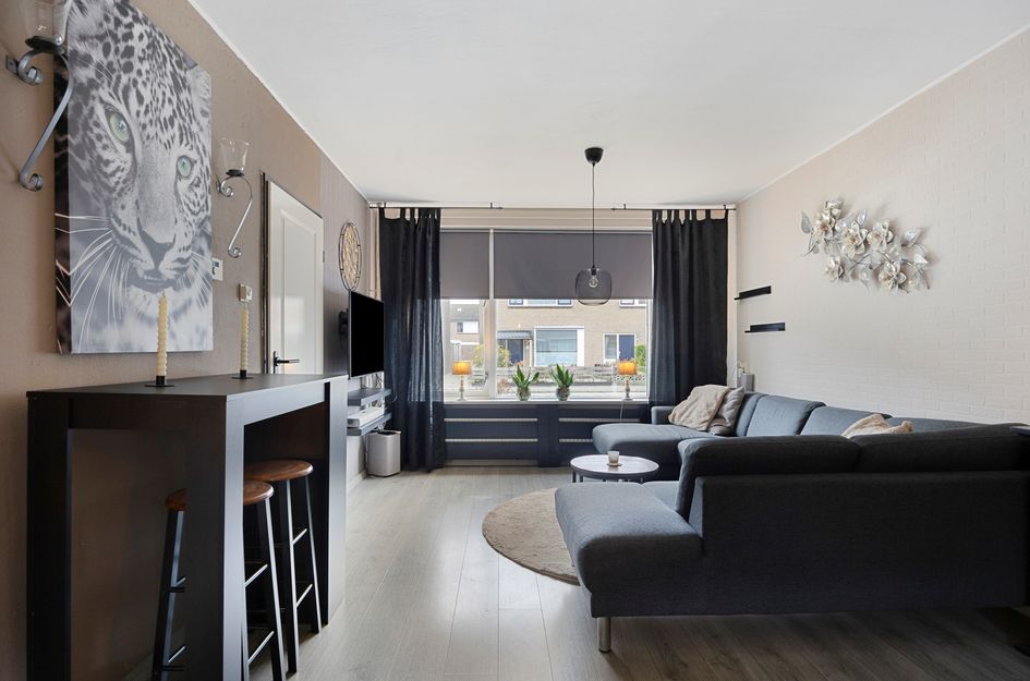 Frank van Borselenstraat 19