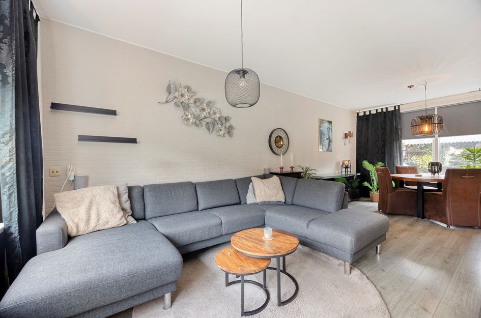 Frank van Borselenstraat 19