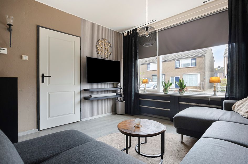 Frank van Borselenstraat 19