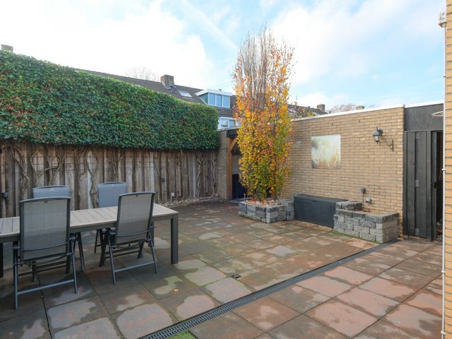 van Eedenstraat 19, Goor