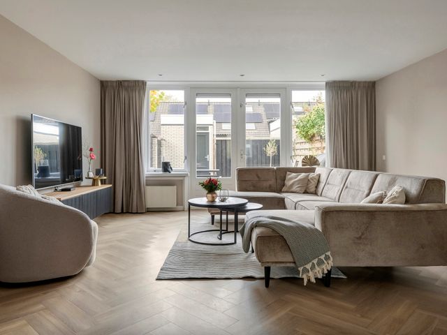 Linnaeuslaan 89, Veenendaal