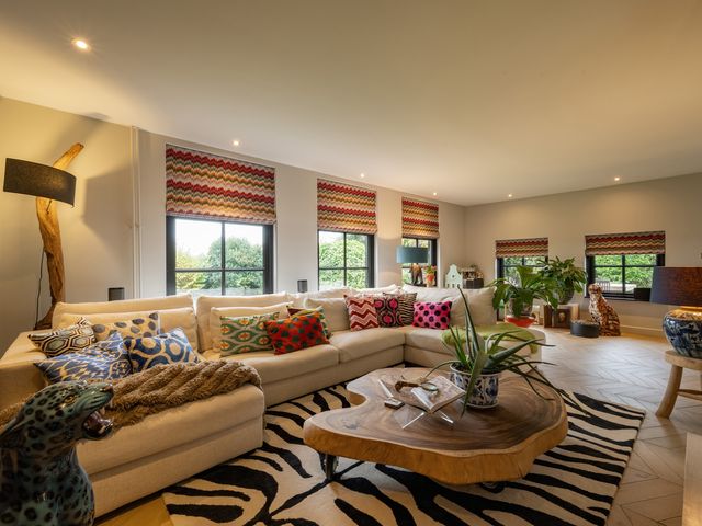 Schoutlaan 1, Asperen