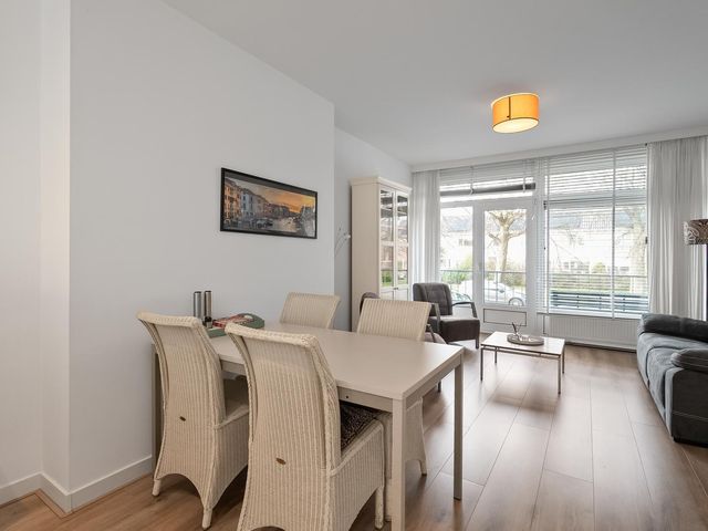 H.A. Lorentzstraat 16, Den Helder