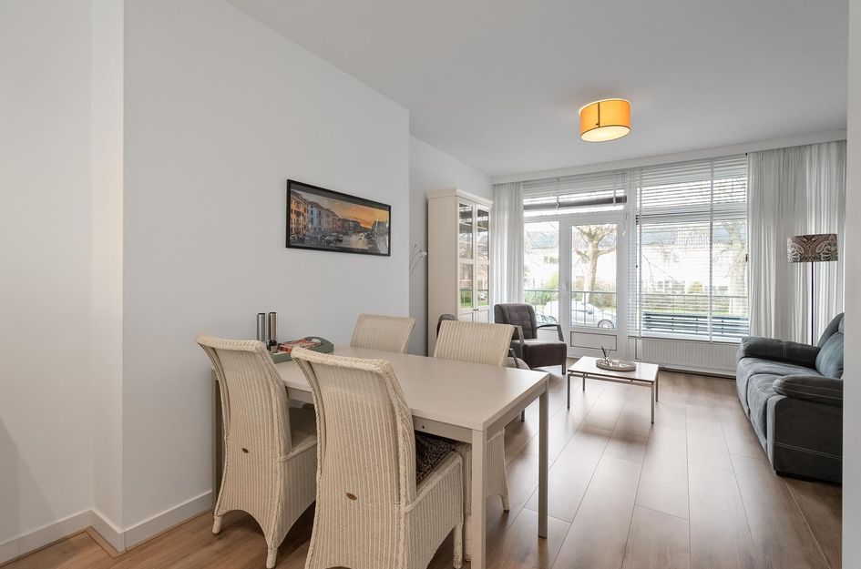 H.A. Lorentzstraat 16