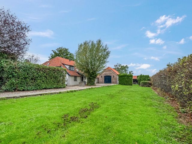 Dorpsstraat 14, Slijk-Ewijk