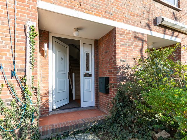 Leidsevaartlaan 35, Rijnsaterwoude