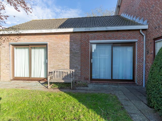 Leidsevaartlaan 35, Rijnsaterwoude