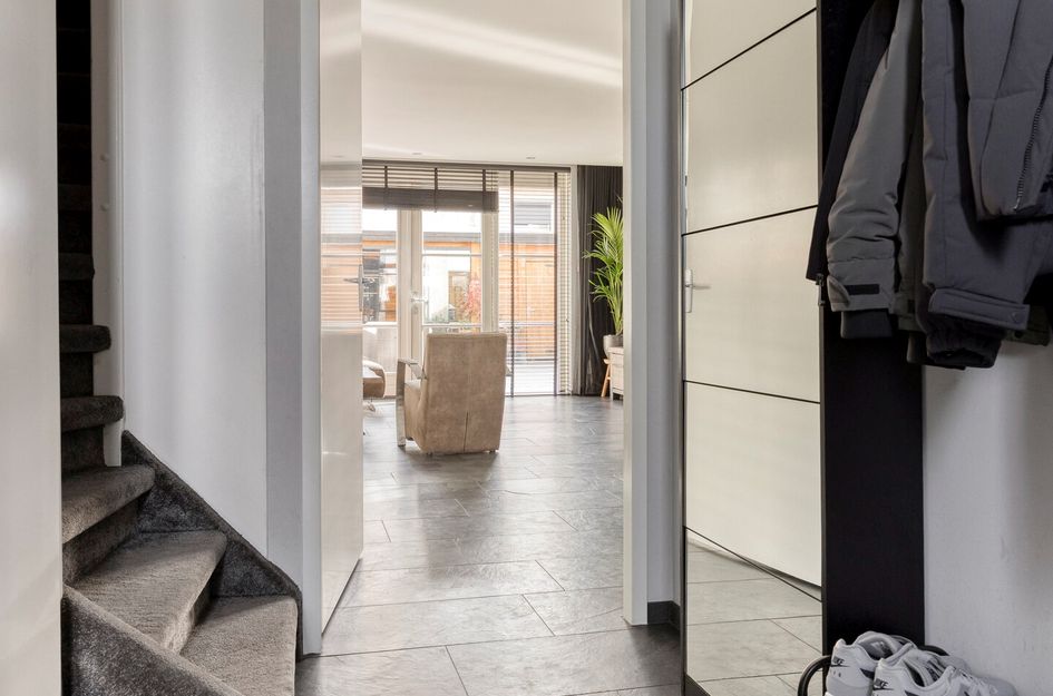 Leen van der Houwenstr 66