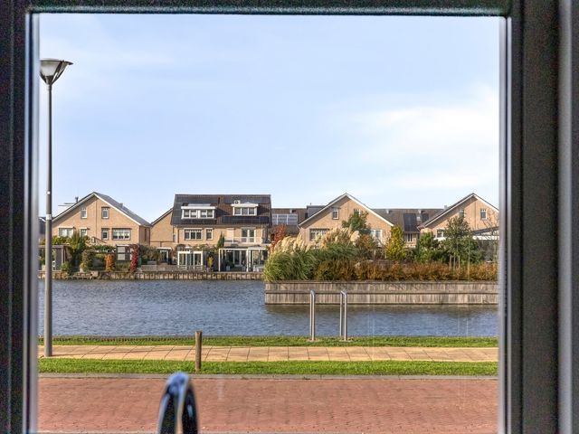 Leen van der Houwenstr 66, Hoek van Holland