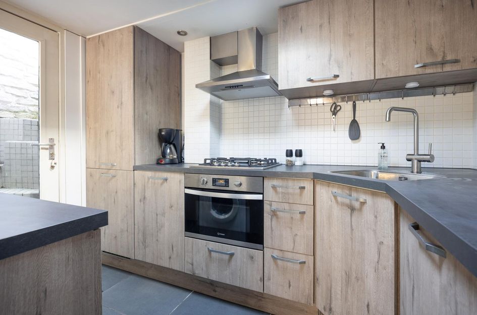 Van der Mondestraat 6