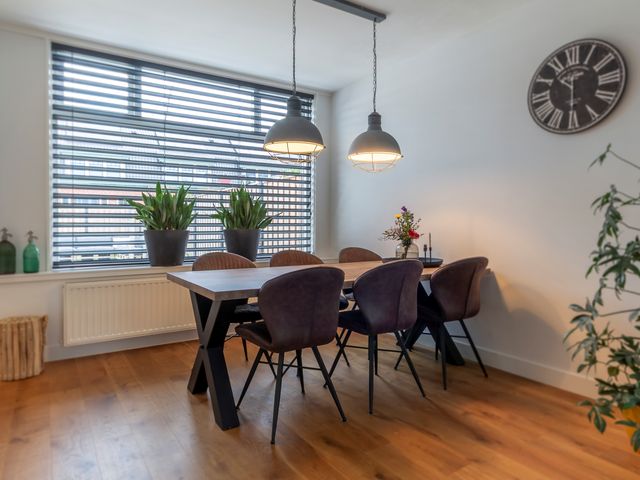 Ruyghweg 15, Den Helder