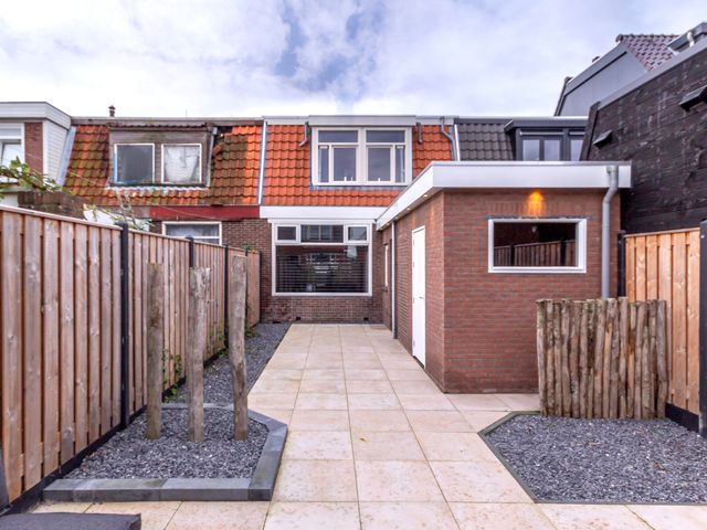 Ruyghweg 15, Den Helder