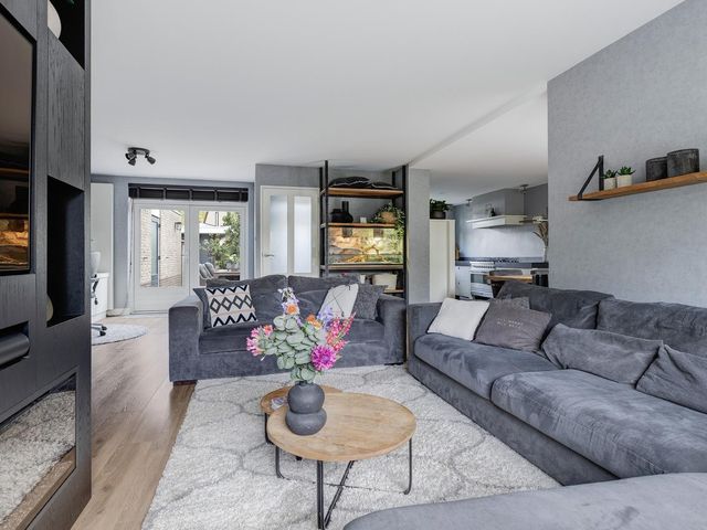 Van Pallandtvliet 20, Barendrecht