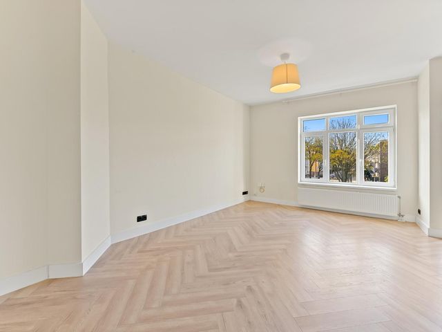 Medemblikstraat 28B, 'S-Gravenhage