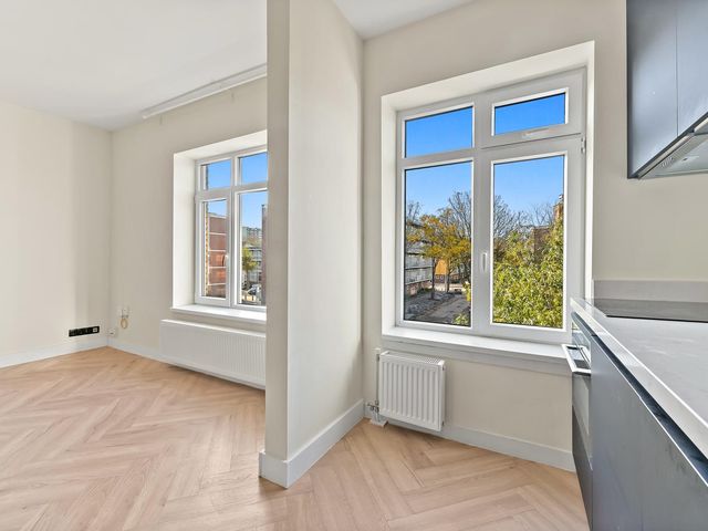 Medemblikstraat 28B, 'S-Gravenhage