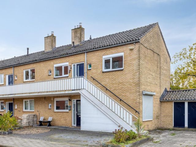 Paulus Potterstraat 15, Enschede