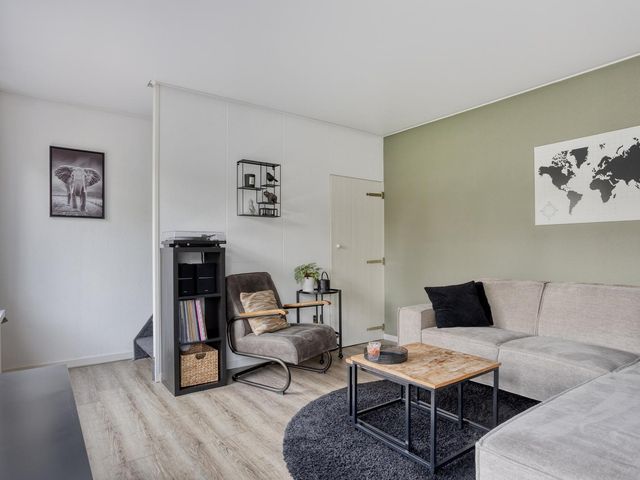 Paulus Potterstraat 15, Enschede